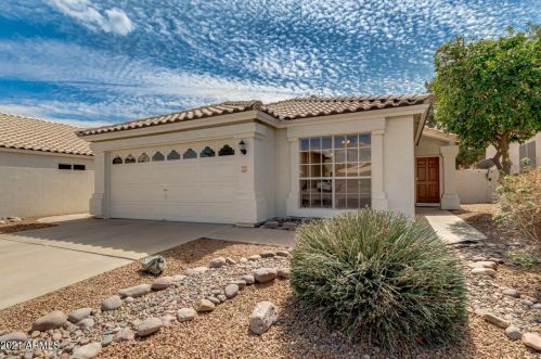 157 Moore Ave, Gilbert, AZ 85233-1541