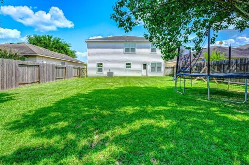 3810 Cloudbluff Ln, Richmond TX  77469-4117 exterior