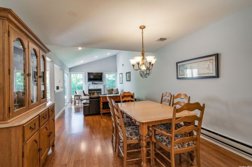 35 Standish Dr, Mount Sinai NY  11766-2621 exterior