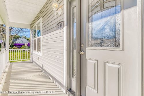 132 Lilac Dr, Bricktown, NJ 08724-1316