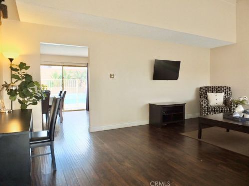 24706 Marbella Ave, Long Beach CA 90745-6413 exterior