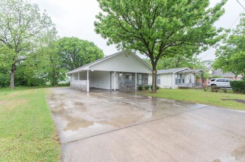 409 Bradshaw St, Denton, TX 76209-4313