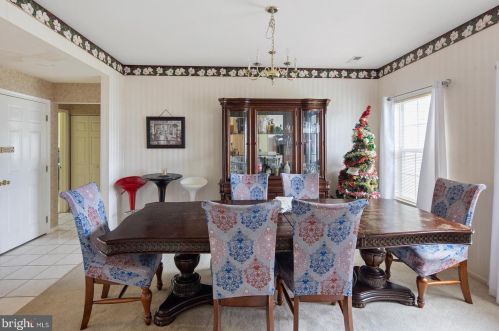 412 Park Ave, New Castle, DE 19720-4794