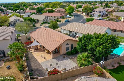 6428 Wahalla Ln, Glendale AZ 85308-5580 exterior