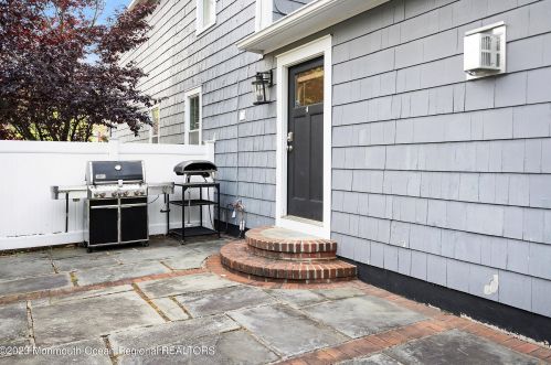 100 Branch Ave, Tinton Falls NJ  07701-2204 exterior