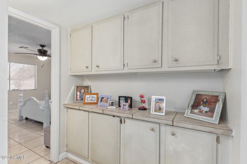 3068 89 Dr, Phoenix AZ 85037-1171 exterior