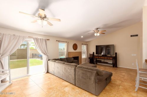 3740 Acacia Dr, Chandler, AZ 85248-4107