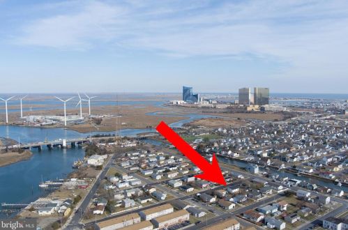 1824 Arkansas Ave, Atlantic City NJ  08401-1502 exterior