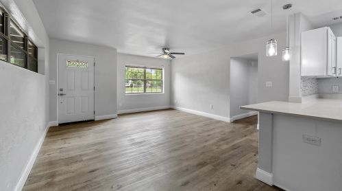 280 Triplet Lake Dr, Casselberry FL  32707-3316 exterior