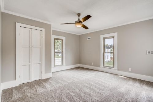 55 Broadway St, Pataskala OH  43062-8800 exterior