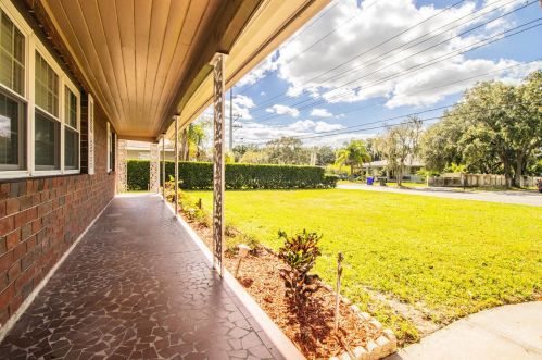 2410 Lincoln Ave, Lakeland FL  33803-3722 exterior