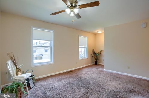34 Wetzel St, Highspire PA  17034-1015 exterior