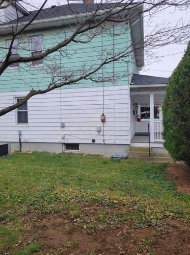 808 Balata St, Easton PA  18042-5339 exterior