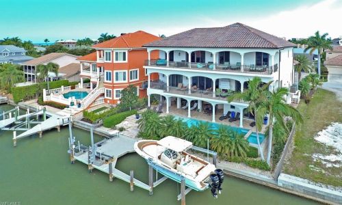 264 Bayview Ave, Naples, FL 34108-2140
