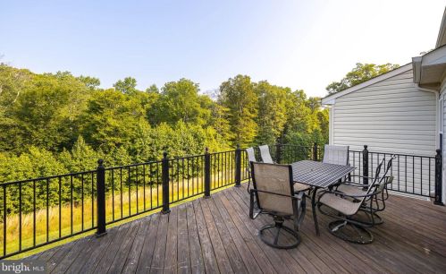 181 Bobwhite Ct, Gordonsville VA  22942-6985 exterior