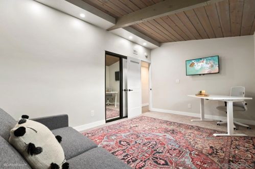 5038 Chaparral Way, San Diego CA 92115-2239 exterior