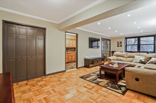 84-10 153rd Ave, Jamaica, NY
