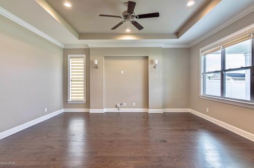 1186 Eisenhower Cir, Lynn Haven, FL 32444-3116