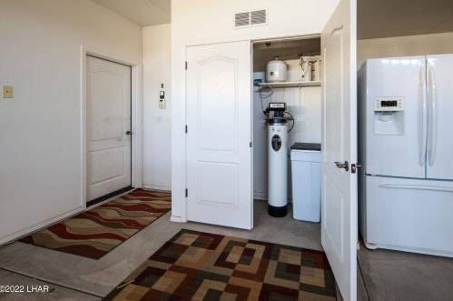 3560 Wayward Wind Dr, Lake Havasu City AZ  86406-6360 exterior