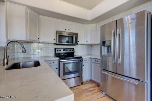 2131 Peppertree Dr, Gilbert AZ  85295-5645 exterior