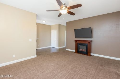 36056 Matthews Dr, San Tan Valley AZ  85143-3545 exterior