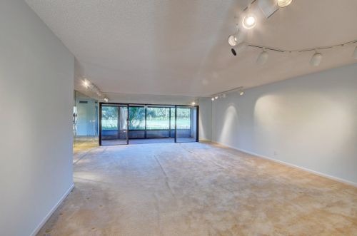 6428 Aspen Glen Cir, Boynton Beach, FL 33437-1820