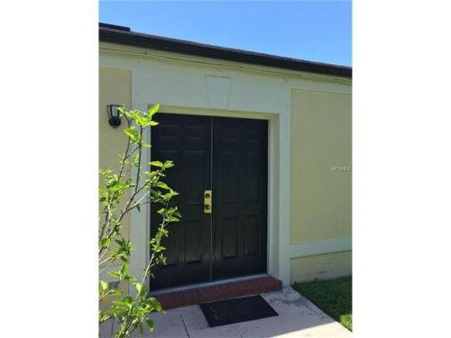 1074 Universal Resorts Pl, Kissimmee, FL 34744-5134
