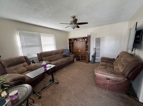 11528 Foster Rd, Norwalk CA  90650-2724 exterior