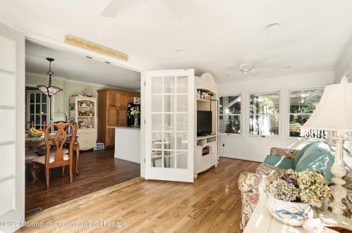 3802 River Rd, Point Pleasant Beach NJ  08742-2054 exterior