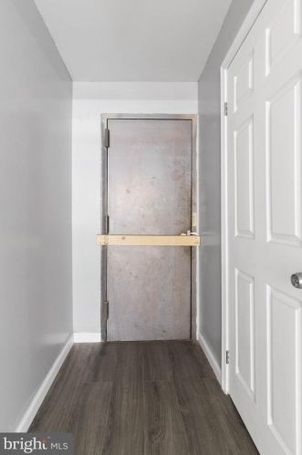 125 Chew Ave, Philadelphia PA 19120-0025 exterior