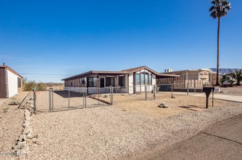 1641 Laverne Ln, Lake Havasu City, AZ 86404-1253