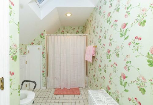 7 Heathbrook Dr, Poughkeepsie NY  12603-4805 exterior