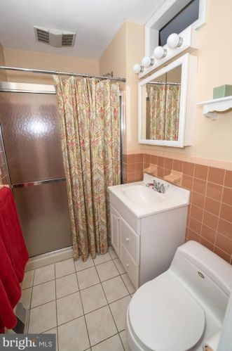 188 Windsor Ave, Southampton PA  18966-3334 exterior