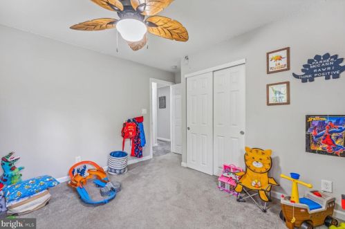 1900 Hedding Rd, Columbus NJ  08022-2067 exterior