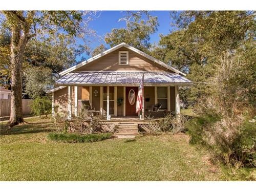 129 2nd St, Ponchatoula, LA 70454-2624