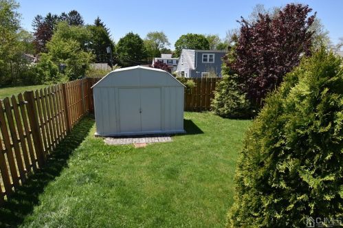 19 Sherman Ave, East Brunswick NJ  08816-4346 exterior