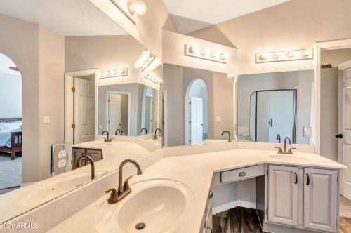 4626 Everett Dr, Phoenix AZ  85032-4893 exterior