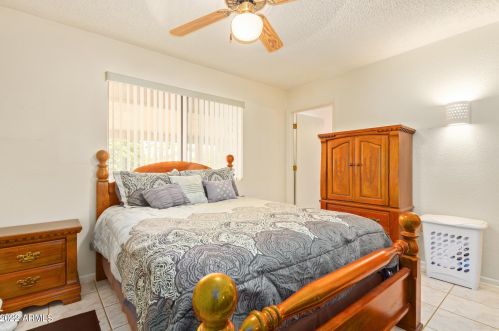 12832 Meeker Blvd, Sun City AZ 85375-3725 exterior