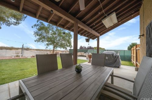 26558 Lakeview Dr, Helendale CA  92342-7804 exterior