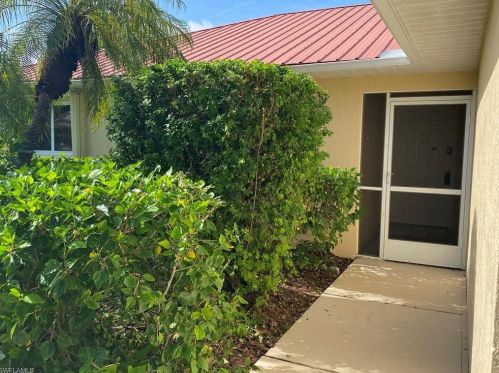 1318 23rd Ter, Cape Coral, FL 33909-4450