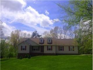 204 Stonecrest Loop, Crossville, TN 38571-8232