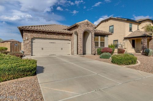 872 Wimpole Ave, Gilbert, AZ 85297-1944
