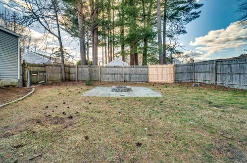 32 Damon Ave, Nashua NH  03064-1228 exterior
