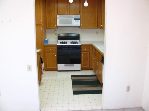 16798 Glennaire Ave, Victorville, CA 92395-5787
