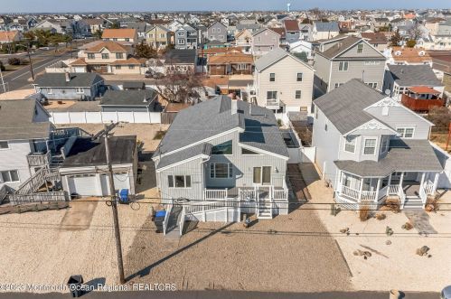 308 Eisenhower Ave, Pelican Island, NJ 08751-1608