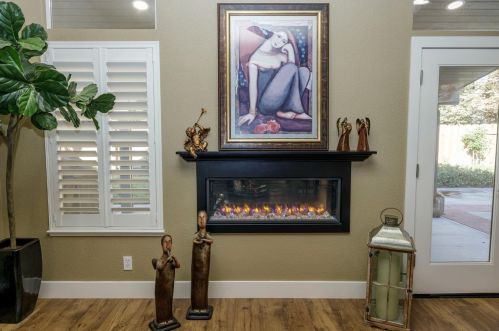1955 Tuolumne Rd, Turlock CA  95382-8912 exterior