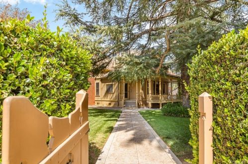 704 Highland Ave, Redlands, CA 92373-6778