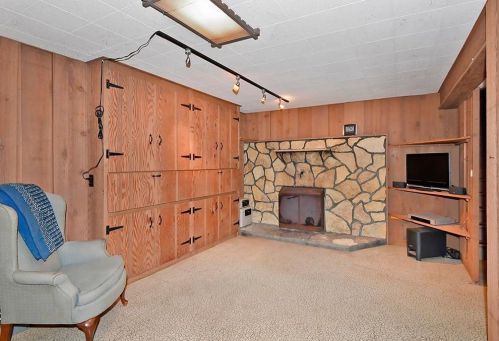 2315 4th St, Faribault MN  55021-5653 exterior