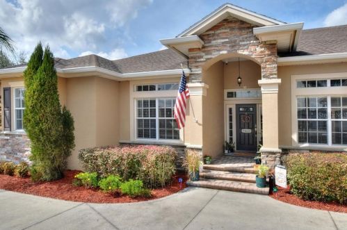 9468 Redhawk Bend Ln, Lakeland, FL 33810-2126