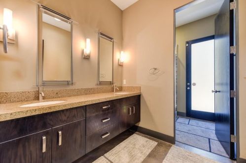 2913 Capetanios Dr, Folsom CA  95762-4606 exterior